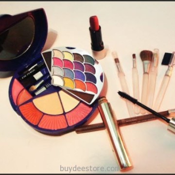 Safe Cosmetics blogimage